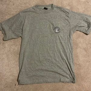 Vintage UConn huskies tee